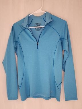 Patagonia Bright Aqua Blue Half-Zip Pullover